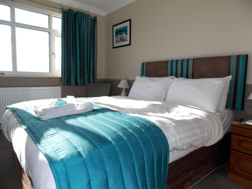The White Lodge Hotel Filey Exterior photo