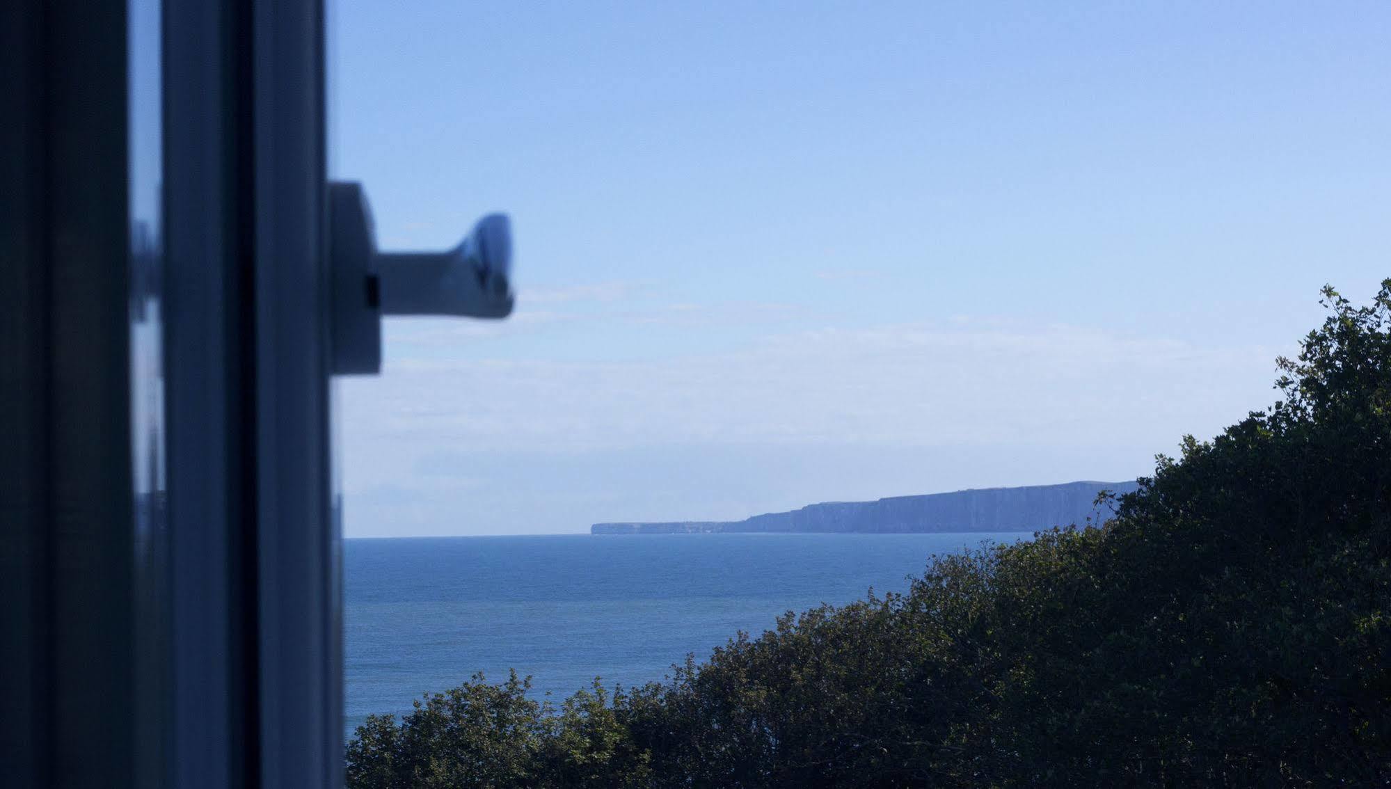 The White Lodge Hotel Filey Exterior photo